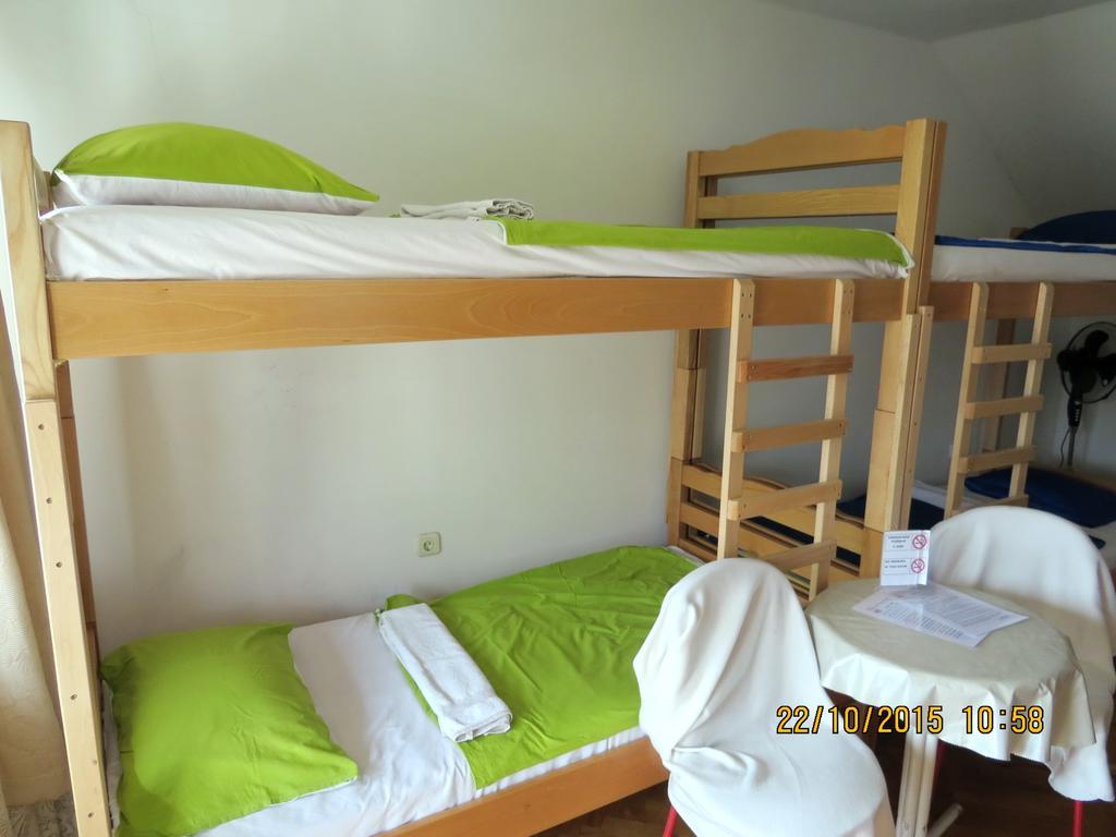 Hostel Lega House Osijek Habitación foto